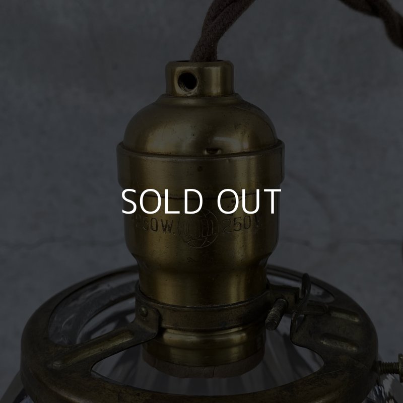 画像9: VINTAGE ANTIQUE HOLOPHANE LAMP ヴィンテージ アンティーク ホロフェーンランプ 天井照明 シーリングランプ / ライト ガラスシェード 店舗什器 アメリカ (2)