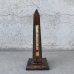 画像1: VINTAGE ANTIQUE WASHINGTON MONUMENT THERMOMETER JAPANNED ヴィンテージ アンティーク ワシントン モニュメント 温度計 ジャパンカラー / コレクタブル オブジェ ディスプレイ 記念塔 置物 アメリカ (3) (1)