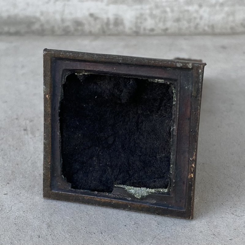 画像6: VINTAGE ANTIQUE WASHINGTON MONUMENT THERMOMETER JAPANNED ヴィンテージ アンティーク ワシントン モニュメント 温度計 ジャパンカラー / コレクタブル オブジェ ディスプレイ 記念塔 置物 アメリカ (2)