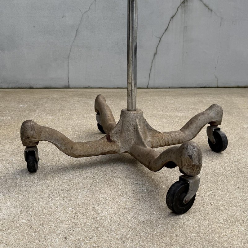 画像11: VINTAGE ANTIQUE CLOTHING RACK ヴィンテージ アンティーク クロージングラック Tハンガーラック / T型 T字 Tバー コレクタブル ディスプレイ 家具 服屋 店舗 什器 アメリカ