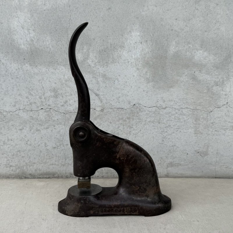 画像5: VINTAGE ANTIQUE JAPANNED FINISH EMBOSSER ヴィンテージ アンティーク ジャパンド ジャパンフィニッシュ エンボッサー エンボススタンプ カンパニーシール / オブジェ ディスプレイ キャストアイアン 刻印 判子 鋳物 店舗什器 アメリカ