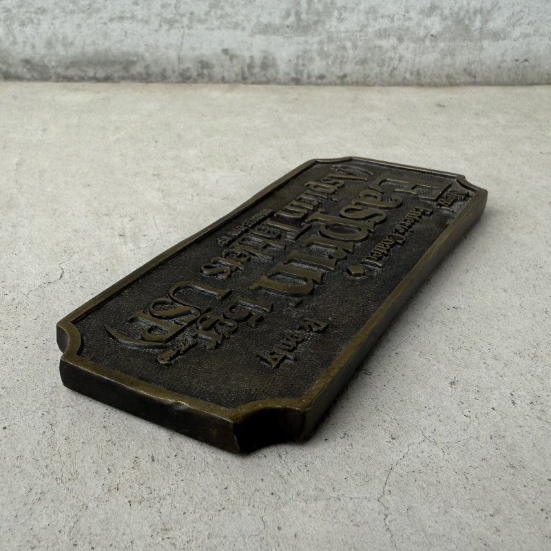画像5: VINTAGE ANTIQUE EASPRIN DRUG BORD ヴィンテージ アンティーク アスピリン 看板 / コレクタブル アドバタイジング ディスプレイ ペーパーウェイト プレート ドラッグ 薬 企業物 ブラス 真鍮 置物 アメリカ