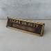 画像1: VINTAGE ANTIQUE CLERK ON DUTY SIGN PLATE ヴィンテージ アンティーク サインプレート サインボード 看板 / インテリア ネームプレート 木製 真鍮 デスク オフィス 店舗什器 アメリカ (1)