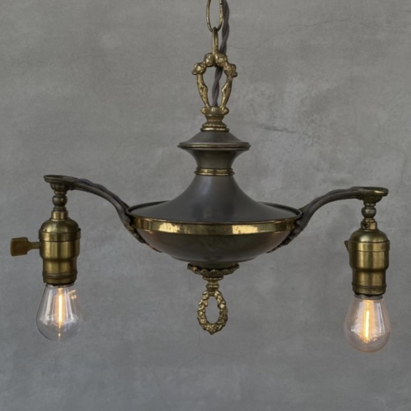 画像11: VINTAGE ANTIQUE LIGHT HUBBELL ヴィンテージ アンティーク シャンデリア 吊り下げライト  シーリングランプ 天井照明 / 2灯 ライト ペンダントライト E26 店舗什器 アメリカ USA (1)