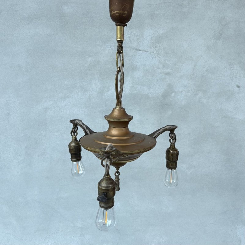 画像1: VINTAGE ANTIQUE LIGHT ヴィンテージ アンティーク シャンデリア 吊り下げライト  シーリングランプ 天井照明 / 3灯 ライト ペンダントライト E26 店舗什器 アメリカ USA (4)