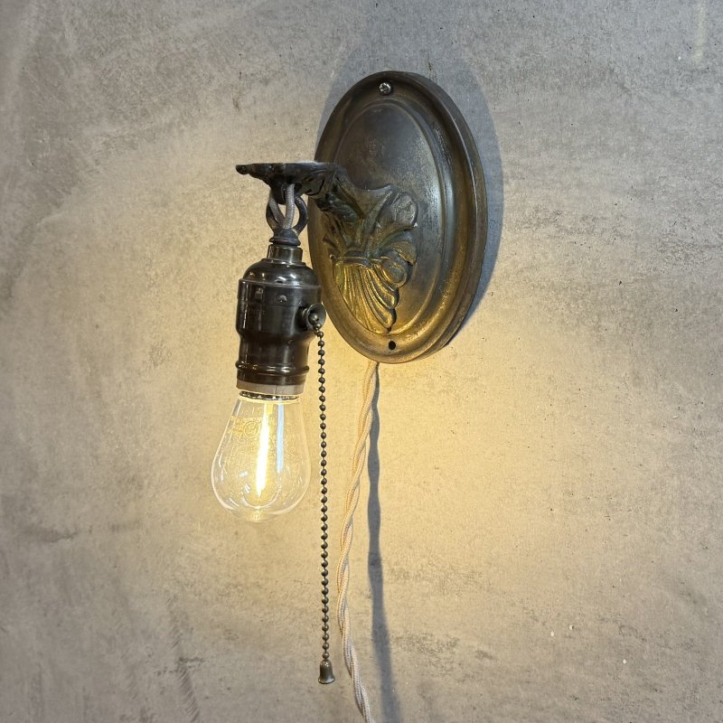 画像9: VINTAGE ANTIQUE LAMP LIGHT WALL LAMP ヴィンテージ アンティーク ライト ウォールランプ 壁付け照明 ブラケットランプ / ランプ 真鍮 E26 店舗什器 アメリカ USA (4)