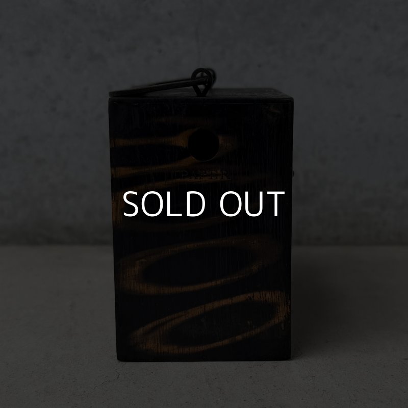 画像3: VINTAGE ANTIQUE COIN BANK W.F.BURNS CO. JAPANNED ヴィンテージ アンティーク コインバンク マネーバンク 貯金箱 ジャパンド ジャパンフィニッシュ / コレクタブル オブジェ インテリア ノベルティー 銀行 アメリカ (1)