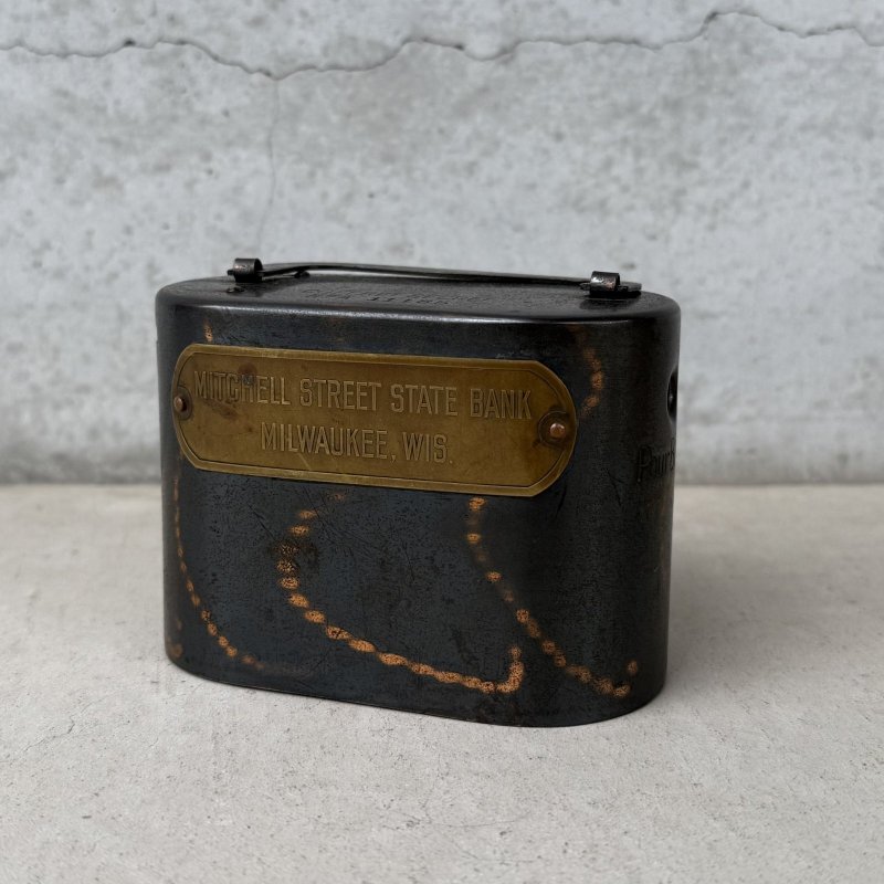 画像1: VINTAGE ANTIQUE COIN BANK JAPANNED ヴィンテージ アンティーク コインバンク マネーバンク 貯金箱 ジャパンド ジャパンフィニッシュ / コレクタブル オブジェ インテリア ノベルティー 銀行 アメリカ USA (1)