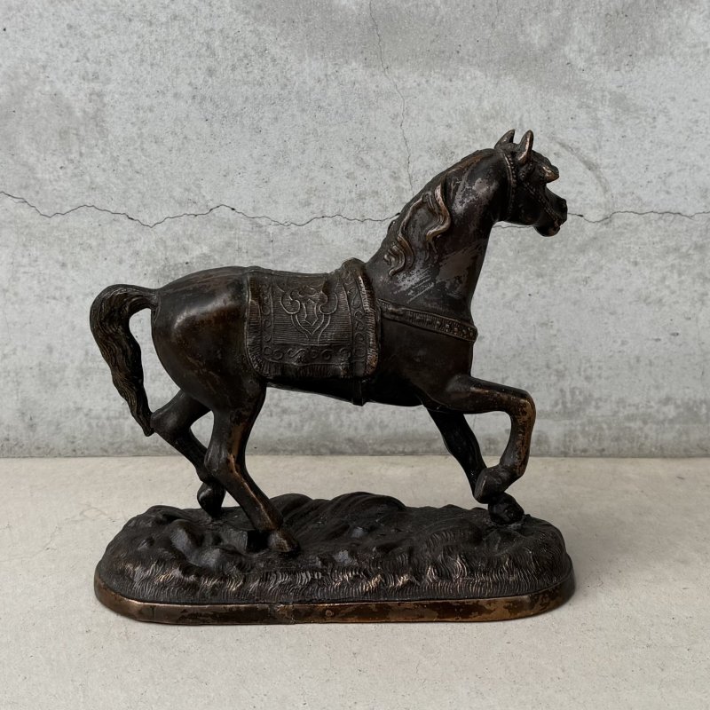 画像4: VINTAGE ANTIQUE JAPANNED WESATERN HORSE FIGURE ヴィンテージ アンティーク ジャパンド ジャパンドフィニッシュ 馬 ウエスタン ホース オブジェ / コレクタブル ジャパンカラー ディスプレイ 動物 アメリカ (2)