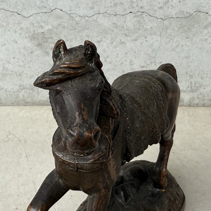 画像8: VINTAGE ANTIQUE JAPANNED WESATERN HORSE FIGURE ヴィンテージ アンティーク ジャパンド ジャパンドフィニッシュ 馬 ウエスタン ホース オブジェ / コレクタブル ジャパンカラー ディスプレイ 動物 アメリカ (2)