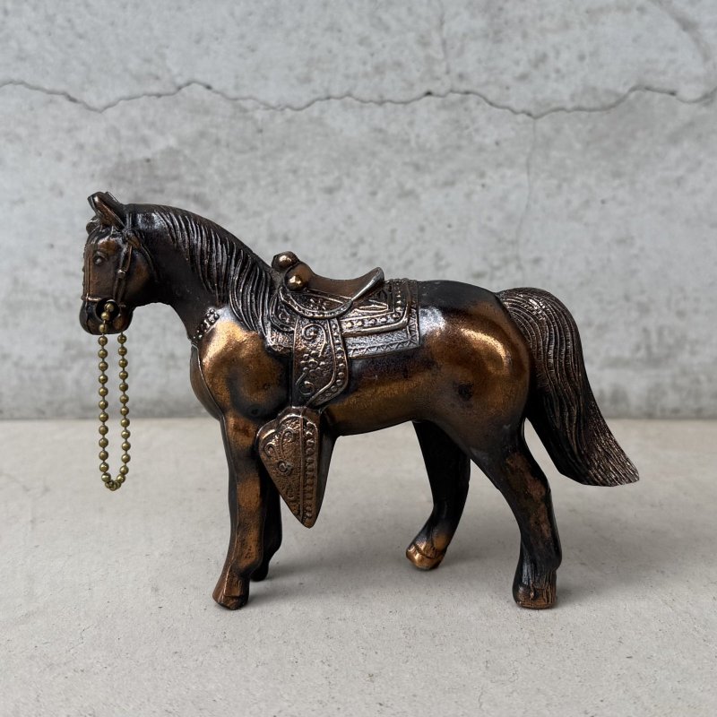 画像5: VINTAGE ANTIQUE JAPANNED WESATERN HORSE FIGURE ヴィンテージ アンティーク ジャパンド ジャパンフィニッシュ 馬 ウエスタン ホース オブジェ / コレクタブル ジャパンカラー ディスプレイ 動物 アメリカ (4)