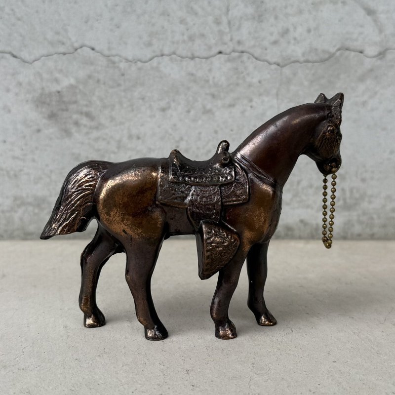 画像4: VINTAGE ANTIQUE JAPANNED WESATERN HORSE FIGURE ヴィンテージ アンティーク ジャパンド ジャパンフィニッシュ 馬 ウエスタン ホース オブジェ / コレクタブル ジャパンカラー ディスプレイ 動物 アメリカ (5)
