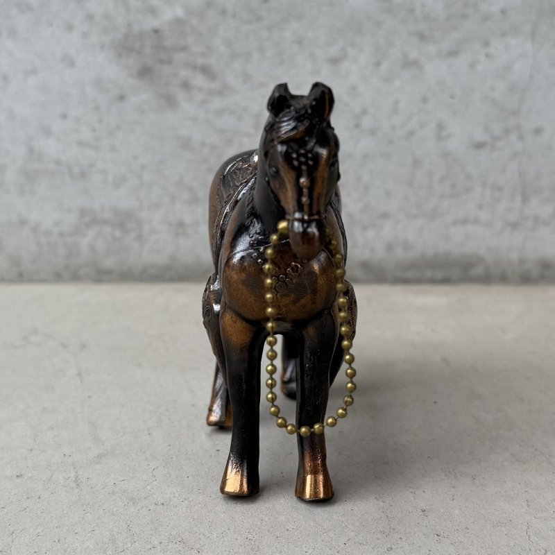 画像2: VINTAGE ANTIQUE JAPANNED WESATERN HORSE FIGURE ヴィンテージ アンティーク ジャパンド ジャパンフィニッシュ 馬 ウエスタン ホース オブジェ / コレクタブル ジャパンカラー ディスプレイ 動物 アメリカ (4)