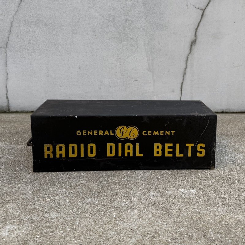 画像5: VINTAGE ANTIQUE GENERAL CEMENT BOX RADIO DIAL BELTS GC ヴィンテージ アンティーク ボックス ケース / インダストリアル アドバタイジング ラジオ アイアン ガレージ 企業物 箱 収納  鉄 店舗什器 アメリカ USA (2)