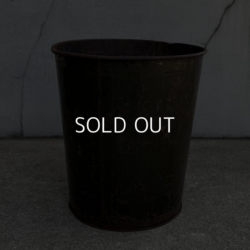 画像4: VINTAGE ANTIQUE TRASH CAN BUCKET ヴィンテージ アンティーク ゴミ箱 ダストボックス バケツ / 缶 インダストリアル 収納 カーキ 店舗什器 アメリカ (2)