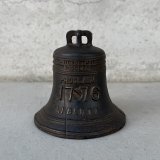 VINTAGE ANTIQUE LIBERTY BELL PIGGY BANK ヴィンテージ アンティーク リバティーベル 自由の鐘 貯金箱 マネーバンク / コレクタブル オブジェ アメリカ独立記念 1776 キャストアイアン 鋳物 置物  雑貨 小物 アメリカ