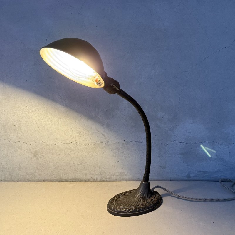 画像12: VINTAGE ANTIQUE DESKLAMP GE ヴィンテージ アンティーク デスクランプ スタンドライト 卓上ライト テーブルランプ 照明 / グースネック アイアン E26 店舗什器 アメリカ (2)