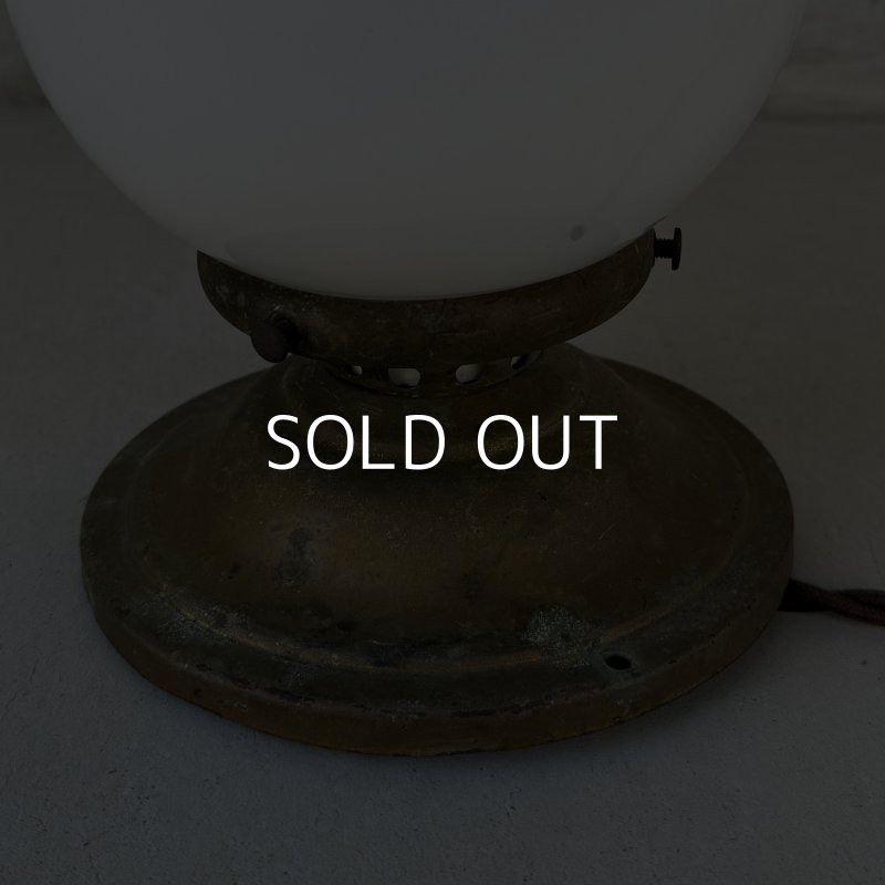 画像3: VINTAGE ANTIQUE LIGHTING ヴィンテージ アンティーク  シーリングライト 天井照明  / ライト ランプ ガラスシェード インテリア 真鍮 電気 ショップ 店舗什器 E26 アメリカ