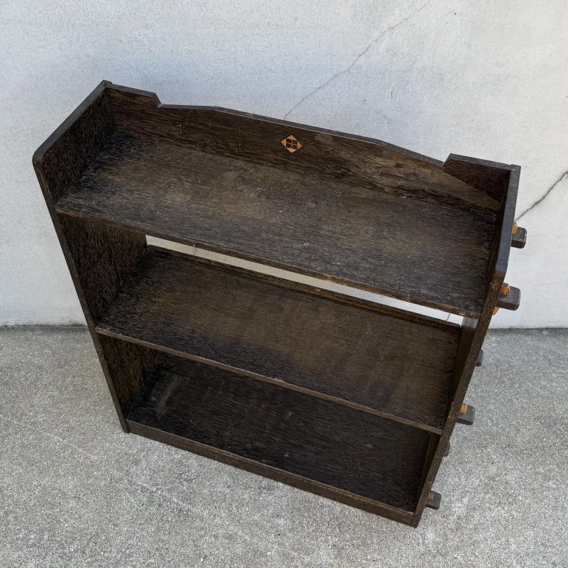 画像5: ANTIQUE VINTAGE アンティーク ヴィンテージ 昭和レトロ 古道具 くさび棚 楔棚 本棚 / 木製 収納 3段 棚 家具 古家具 古民家 蔵 うぶだし