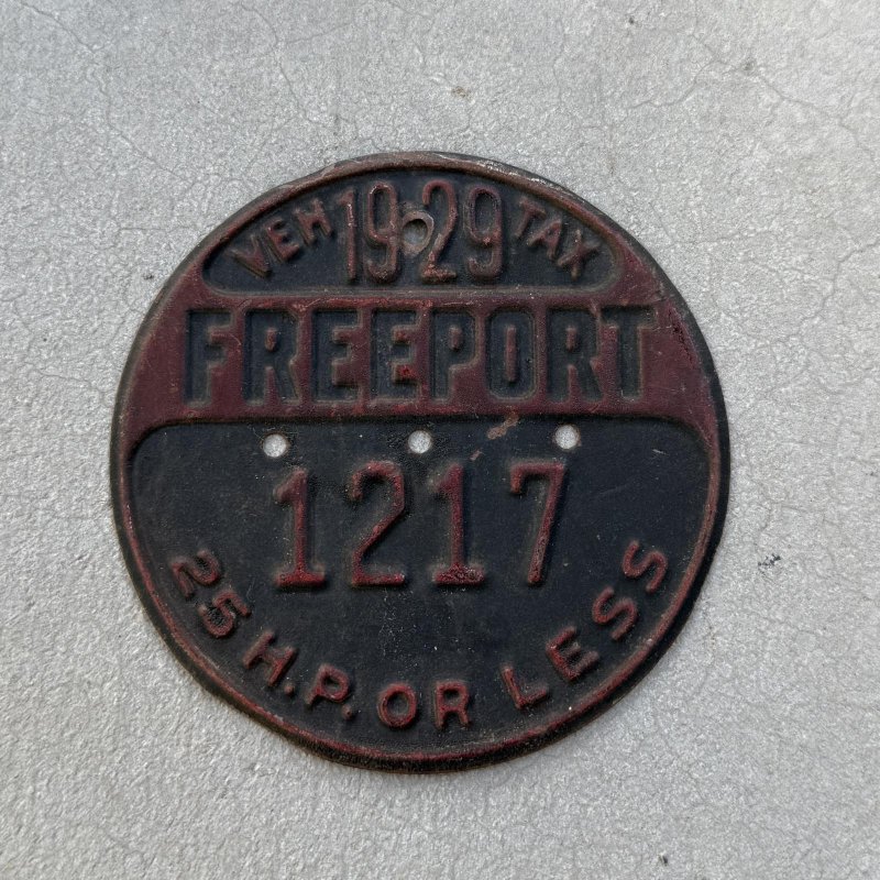 画像1: VINTAGE ANTIQUE FREEPORT PLATE ヴィンテージ アンティーク 車両登録税 プレート ナンバープレート ライセンスプレート / インダストリアル モーター系 ガレージ ディスプレイ 車 1929年 1217 アメリカ
