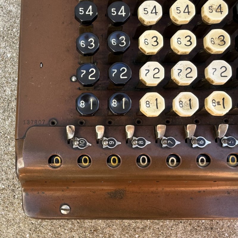 画像7: VINTAGE ANTIQUE COMPTOMETER FELT&TARRANT MFG.CO ヴィンテージ アンティーク 加算機 計算機 コンプトメーター / オブジェ ディスプレイ インテリア 店舗什器 アメリカ (2)
