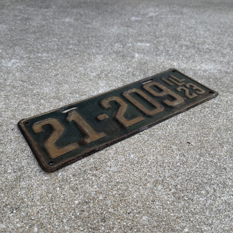 画像3: VINTAGE ANTIQUE LICENSE PLATE ヴィンテージ アンティーク ナンバープレート ライセンスプレート / インダストリアル モーター系 ガレージ ディスプレイ 車 1923年 イリノイ アメリカ