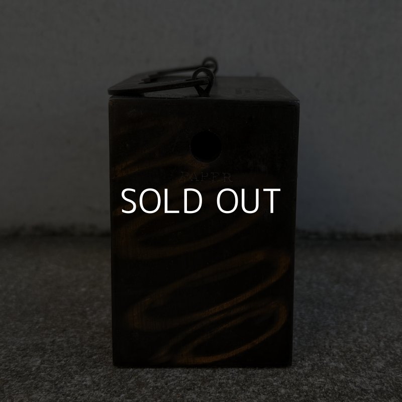 画像4: VINTAGE ANTIQUE COIN BANK JAPANNED W.F.BURNS CO. ヴィンテージ アンティーク コインバンク マネーバンク 貯金箱 ジャパンド ジャパンフィニッシュ / コレクタブル オブジェ インテリア ノベルティー 銀行 アメリカ USA (5)