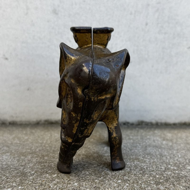 画像2: VINTAGE ANTIQUE AC WILLIAMS ELEPHANT PIGGY BANK ヴィンテージ アンティーク 象 コインバンク マネーバンク 貯金箱  / コレクタブル オブジェ インテリア ディスプレイ キャストアイアン 動物 置物 雑貨 アメリカ