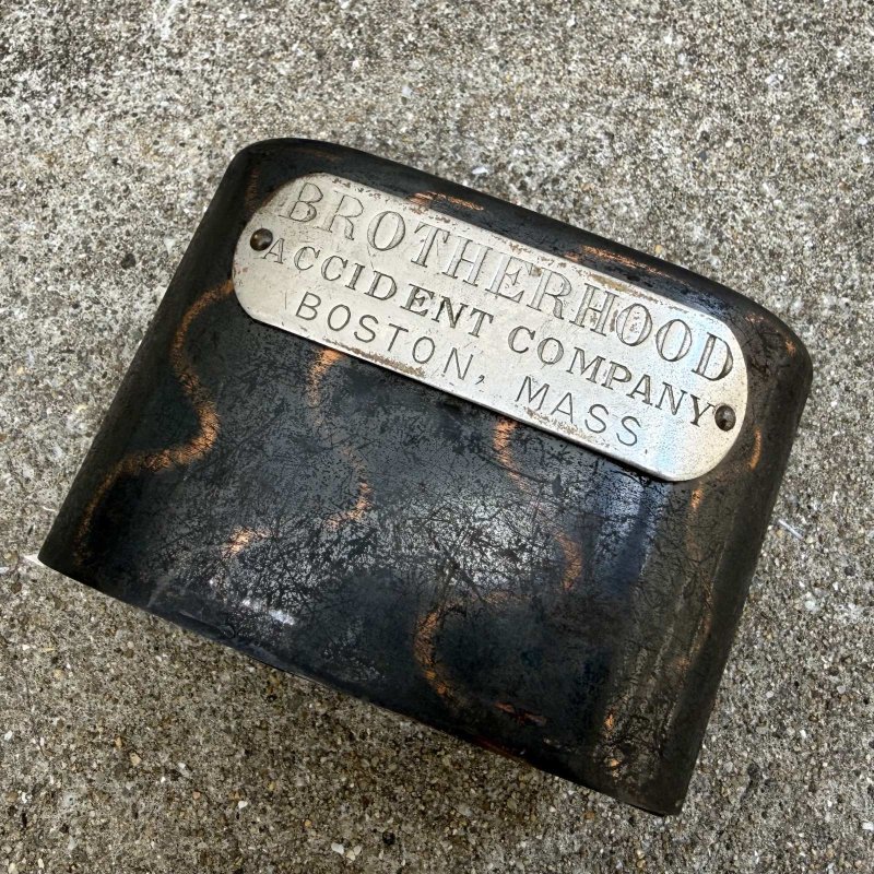 画像9: VINTAGE ANTIQUE COIN BANK JAPANNED BURNS ヴィンテージ アンティーク コインバンク マネーバンク 貯金箱 ジャパンド ジャパンフィニッシュ / コレクタブル オブジェ インテリア ノベルティー 銀行 アメリカ USA (8)