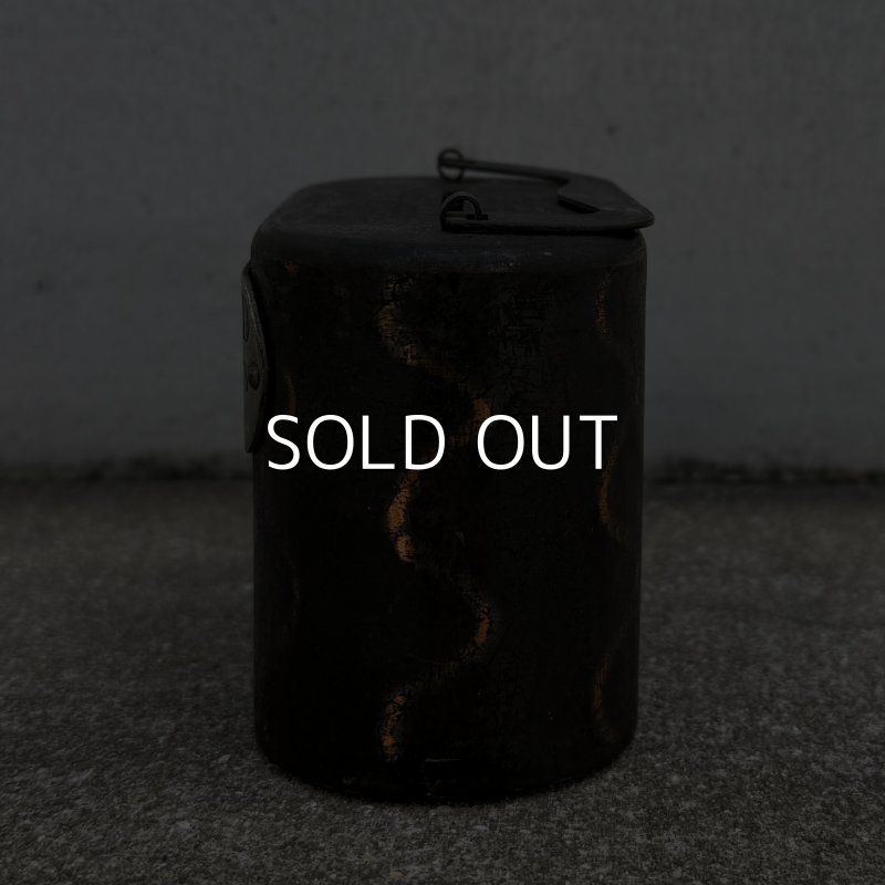 画像5: VINTAGE ANTIQUE COIN BANK JAPANNED BURNS ヴィンテージ アンティーク コインバンク マネーバンク 貯金箱 ジャパンド ジャパンフィニッシュ / コレクタブル オブジェ インテリア ノベルティー 銀行 アメリカ USA (8)