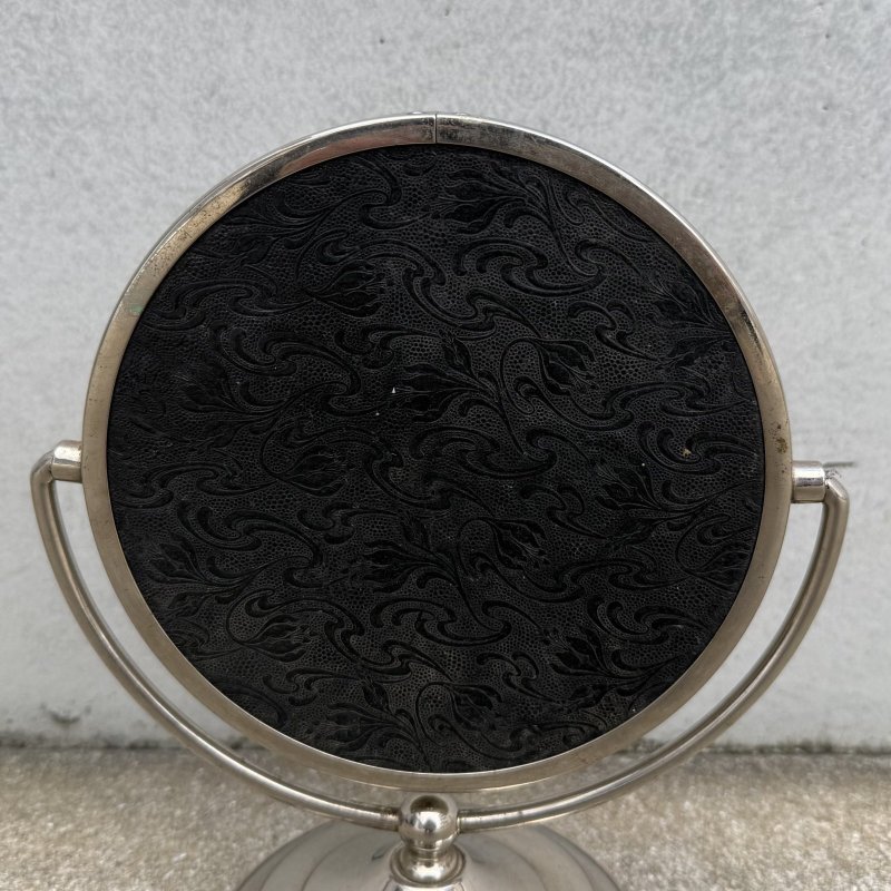 画像8: VINTAGE ANTIQUE STAND MIRROR NICKEL ヴィンテージ アンティーク スタンドミラー 鏡 / 卓上ミラー シェービングミラー ニッケル ラウンド インテリア  化粧 店舗什器 アメリカ USA (6)