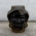 画像2: VINTAGE ANTIQUE A.C. WILLIAMS TWO FACE BLACK BOY PIGGY BANK ヴィンテージ アンティーク トゥーフェイス オブジェ 置物 / コレクタブル コインバンク 貯金箱 ディスプレイ インテリア キャストアイアン アメリカ (2) (2)