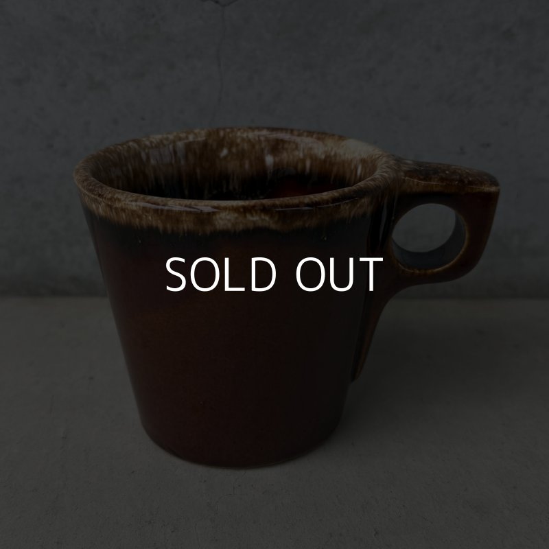 画像1: VINTAGE ANTIQUE HULL POTTERY MUGCUP ヴィンテージ アンティーク ハル マグカップ ブラウンドリップ コップ 食器 陶器 / コーヒーカップ  ブラウン 茶色 カフェ 喫茶店 店舗什器 アメリカ g