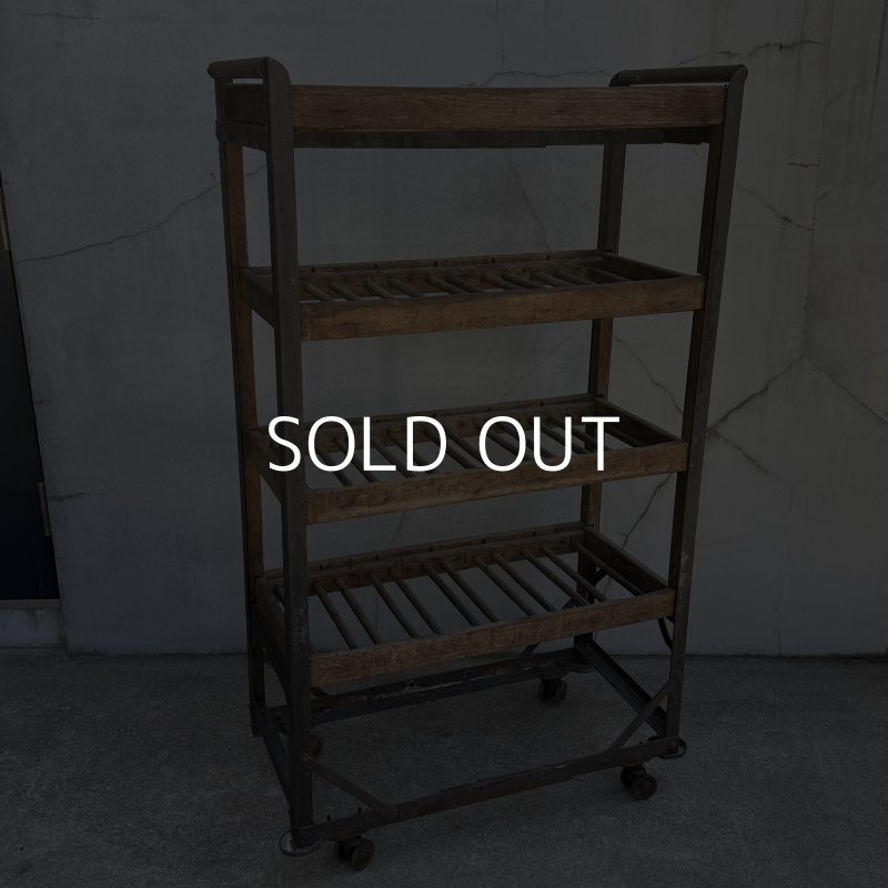 画像1: VINTAGE ANTIQUE SHOERACK ヴィンテージ アンティーク 棚 シューラック シュートロリー / インダストリアル 陳列棚 カート 家具 木製 ブラウン 店舗什器 アメリカ