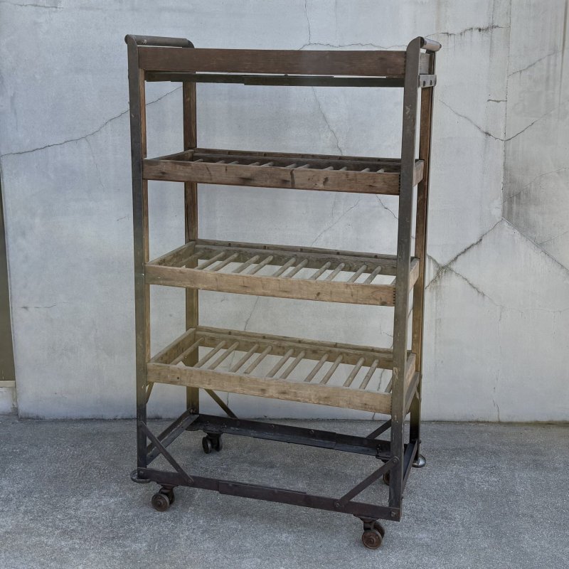 画像2: VINTAGE ANTIQUE SHOERACK ヴィンテージ アンティーク 棚 シューラック シュートロリー / インダストリアル 陳列棚 カート 家具 木製 ブラウン 店舗什器 アメリカ