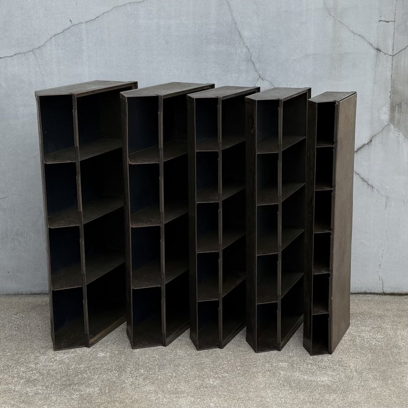 画像6: VINTAGE ANTIQUE SHELF STACKBIN ヴィンテージ アンティーク 棚 スタッキング / インダストリアル 収納 ガレージ パーツ 工具入れ 鉄 店舗什器 工業用 アメリカ