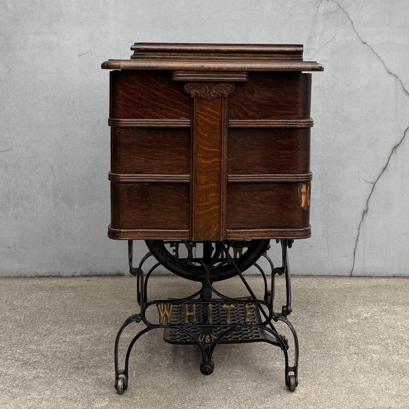 画像5: VINTAGE ANTIQUE WHITE SEWING MACHINE CO ヴィンテージ アンティーク 足踏みミシン ホワイト /  ミシンテーブル ディスプレイ インテリア 木製 店舗什器 アメリカ