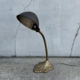 VINTAGE ANTIQUE DESKLAMP LEVITON ヴィンテージ アンティーク デスクランプ スタンドライト 卓上ライト テーブルランプ 照明 / グースネック アイアン 葉っぱ E26 店舗什器 アメリカ