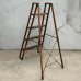 画像4: VINTAGE ANTIQUE FOLDING WOOD LADDER ヴィンテージ アンティーク 脚立 ラダー はしご  / 踏み台 ステップ 折り畳み ウッド 木製 店舗什器 アメリカ (4)