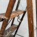 画像7: VINTAGE ANTIQUE FOLDING WOOD LADDER ヴィンテージ アンティーク 脚立 ラダー はしご  / 踏み台 ステップ 折り畳み ウッド 木製 店舗什器 アメリカ (7)