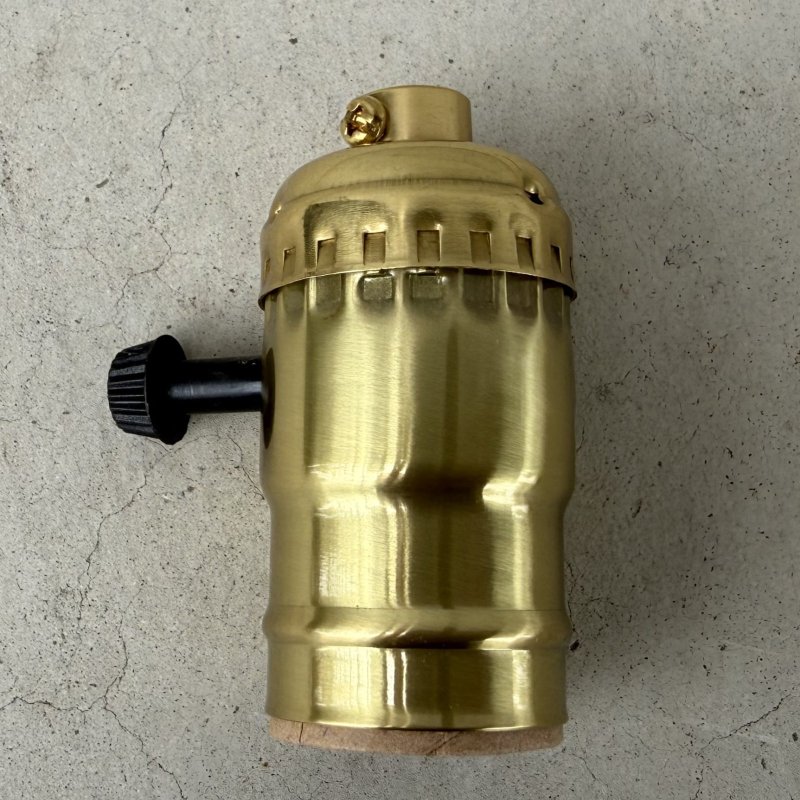 画像2: LEVITON LAMP SOCKET レビトン ソケット ターンスイッチ ランプ ブラス 真鍮 E26 / インダストリアル ライト リペアパーツ 照明 電気 アメリカ USA (2)