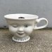 画像1: VINTAGE ANTIQUE BAILEYS HELEN HUNNT ヴィンテージ アンティーク ベイリーズ フェイスカップ ヘレンハント / コレクタブル オブジェ ティーカップ マグカップ ノベルティ 陶器 食器 雑貨 J (1)