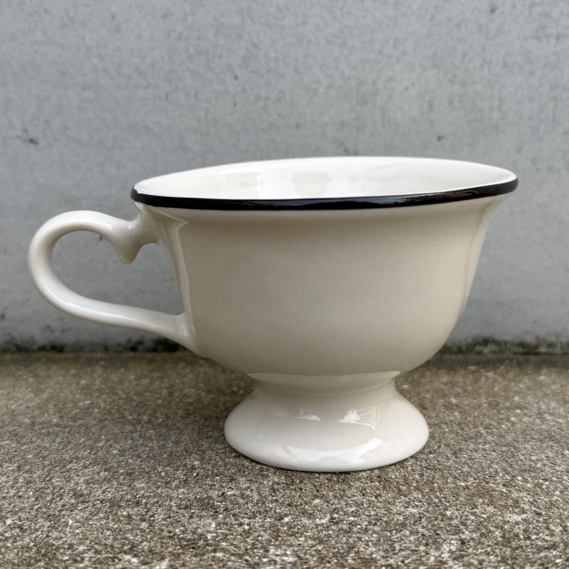 画像2: VINTAGE ANTIQUE BAILEYS CUP ヴィンテージ アンティーク ベイリーズ フェイスカップ / コレクタブル オブジェ ティーカップ マグカップ ノベルティ 陶器 食器 雑貨 C
