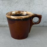 VINTAGE ANTIQUE HULL POTTERY MUGCUP ヴィンテージ アンティーク ハル マグカップ ブラウンドリップ コップ 食器 陶器 / コーヒーカップ  ブラウン 茶色 カフェ 喫茶店 店舗什器 アメリカ g
