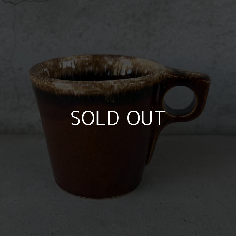 画像1: VINTAGE ANTIQUE HULL POTTERY MUGCUP ヴィンテージ アンティーク ハル マグカップ ブラウンドリップ コップ 食器 陶器 / コーヒーカップ  ブラウン 茶色 カフェ 喫茶店 店舗什器 アメリカ g