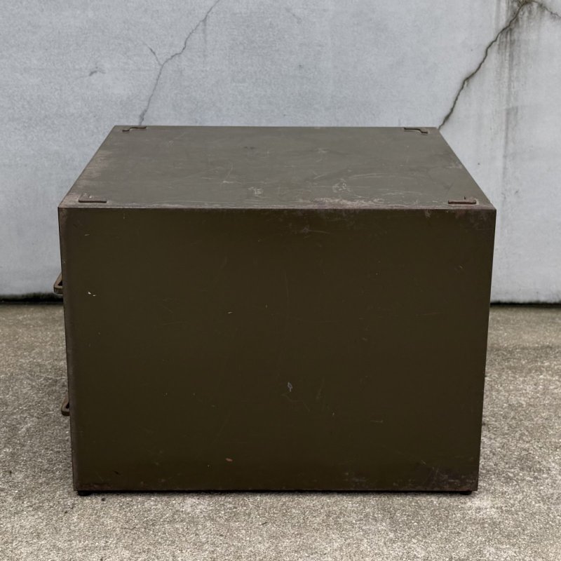 画像4: VINTAGE ANTIQUE CABINET ヴィンテージ アンティーク メタルキャビネット ファイルキャビネット 棚 / インダストリアル 収納 ガレージ パーツ 工具入れ 鉄 店舗什器 工業用