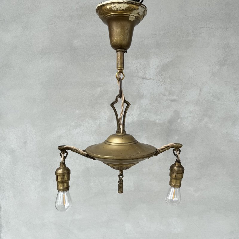画像1: VINTAGE ANTIQUE LIGHT ヴィンテージ アンティーク シャンデリア 吊り下げライト  照明 / 2灯 ライト ペンダントランプ HUBBELL 天井照明 店舗什器 E26 アメリカ USA (4)
