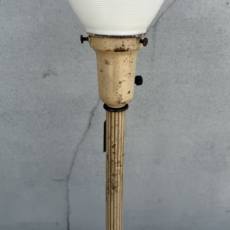 画像7: VINTAGE ANTIQUE DESKLAMP ヴィンテージ アンティーク フロアランプ デスクランプ スタンドライト テーブルランプ 卓上ライト 照明  / ミルクガラス コレクタブル E26 店舗什器 アメリカ