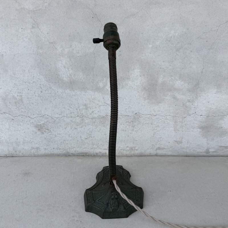 画像2: VINTAGE ANTIQUE DESKLAMP S.ROBERT SCHWARTZ&BRO ヴィンテージ アンティーク デスクランプ スタンドライト 卓上ライト テーブルランプ 照明 / グースネック フクロウ E26 店舗什器 アメリカ