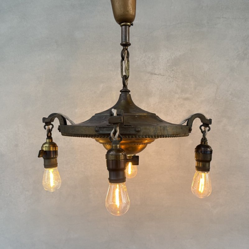 画像9: VINTAGE ANTIQUE LIGHT  ヴィンテージ アンティーク シャンデリア パンライト 吊り下げライト シーリングランプ 天井照明 / 4灯 ライト ペンダントライト 真鍮 GE E26 店舗什器 アメリカ USA (3)